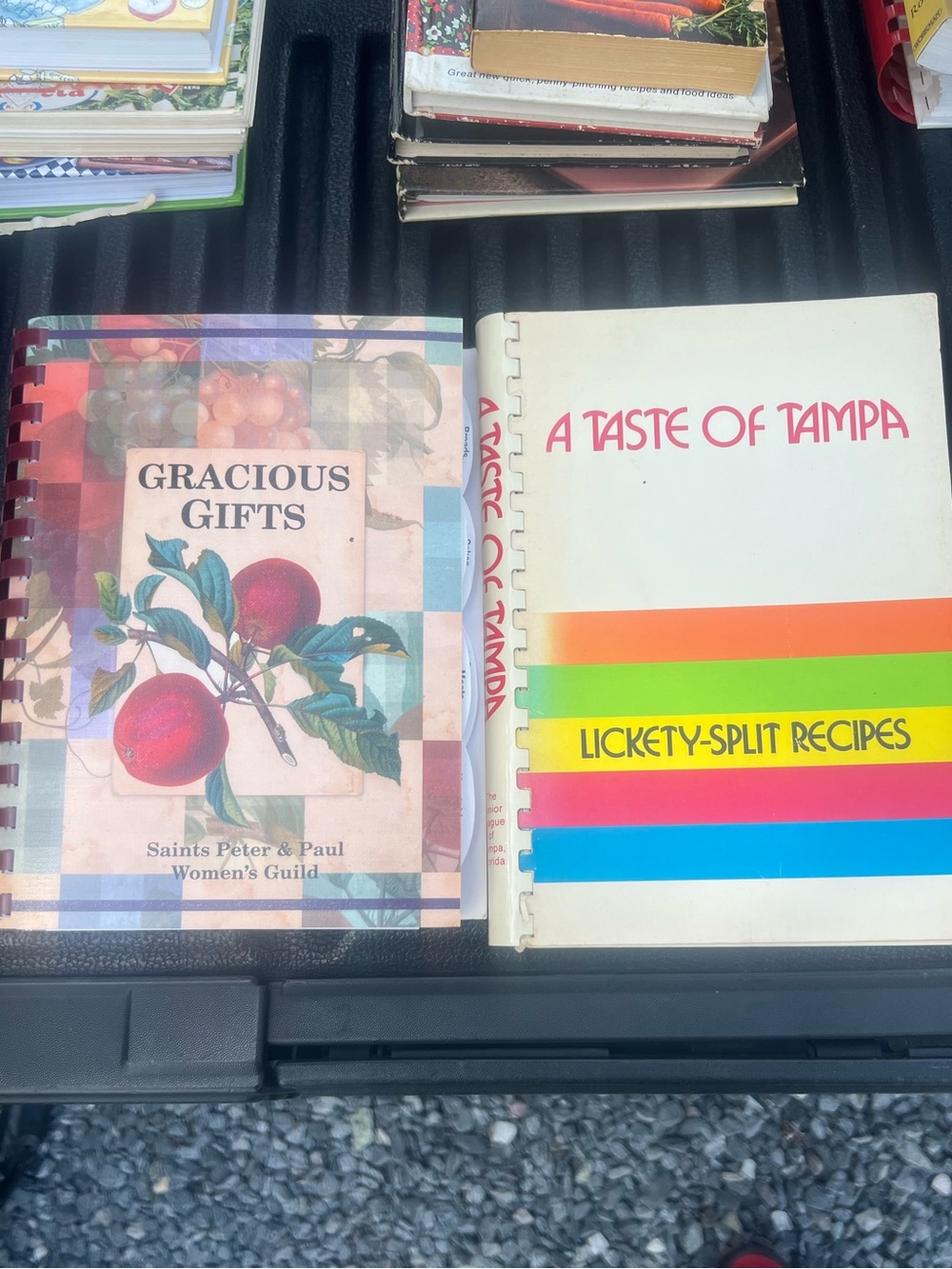 Homemade Cookbook bundle - Picture 3 of 6